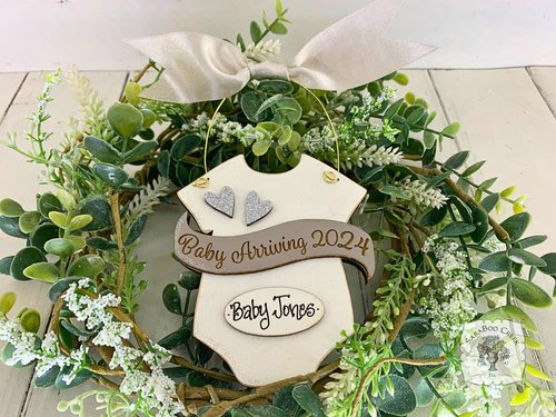 Baby Arriving Due 2025 Ornament - Personalized Expecting Baby Ornament, Baby Announcement or Baby On The Way Gift