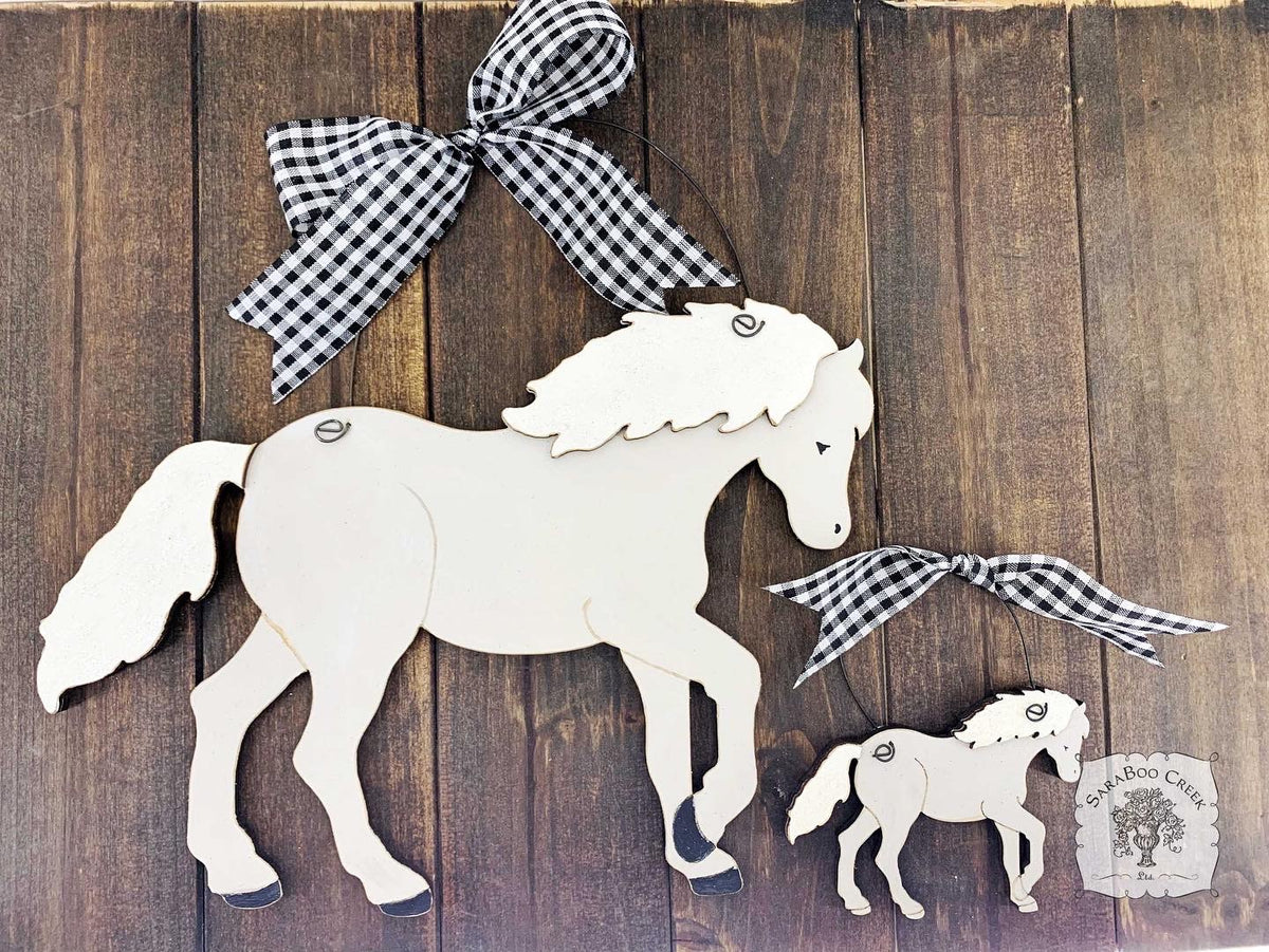 Horse Plaque - 12" Personalizable Horse Sign