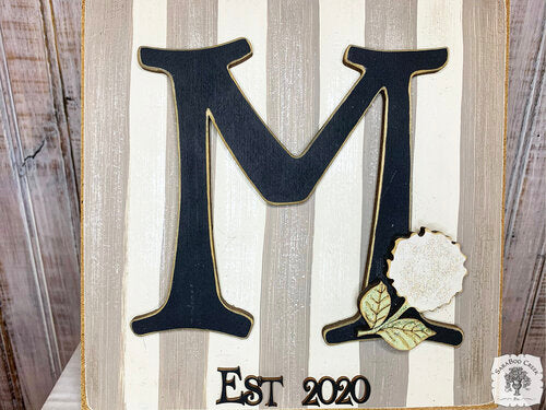 Striped Tabletop Plaque with Initial and Hydrangea Flower Decoration