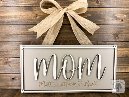 Mom Sign Customized with Engraved Children's Names/Hearts & Heart Border