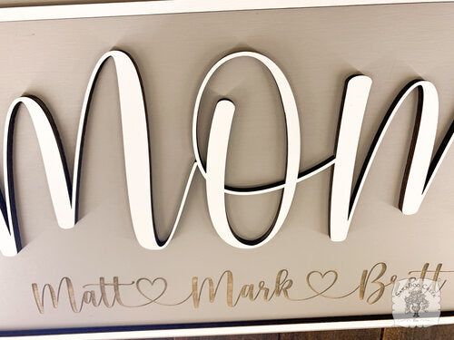 Mom Sign Customized with Engraved Children's Names/Hearts & Heart Border