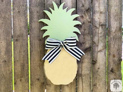 Pineapple Sign Customized with Choice of Word/Name - Cute Front Door Welcome Sign