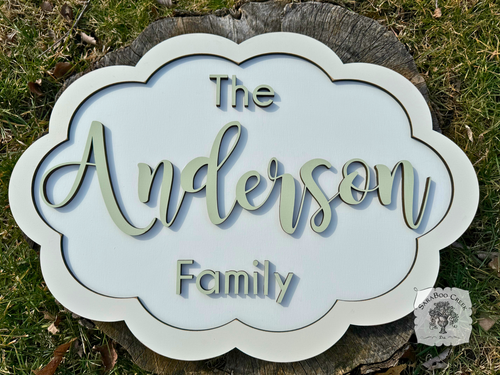 Scalloped Oval Family Name Sign - Customize Your Colors