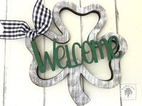 Rustic Welcome Shamrock Outline